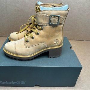 Winter boots